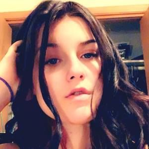 Meet your Posher, Caitlyn